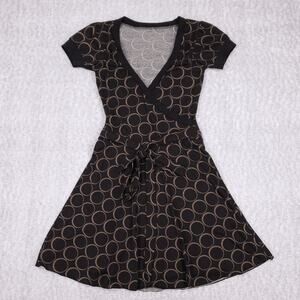 A-Line Wrap Dress Sz S Black Short Sleeve Knee Length V-Neck Tie Waist Chic Work